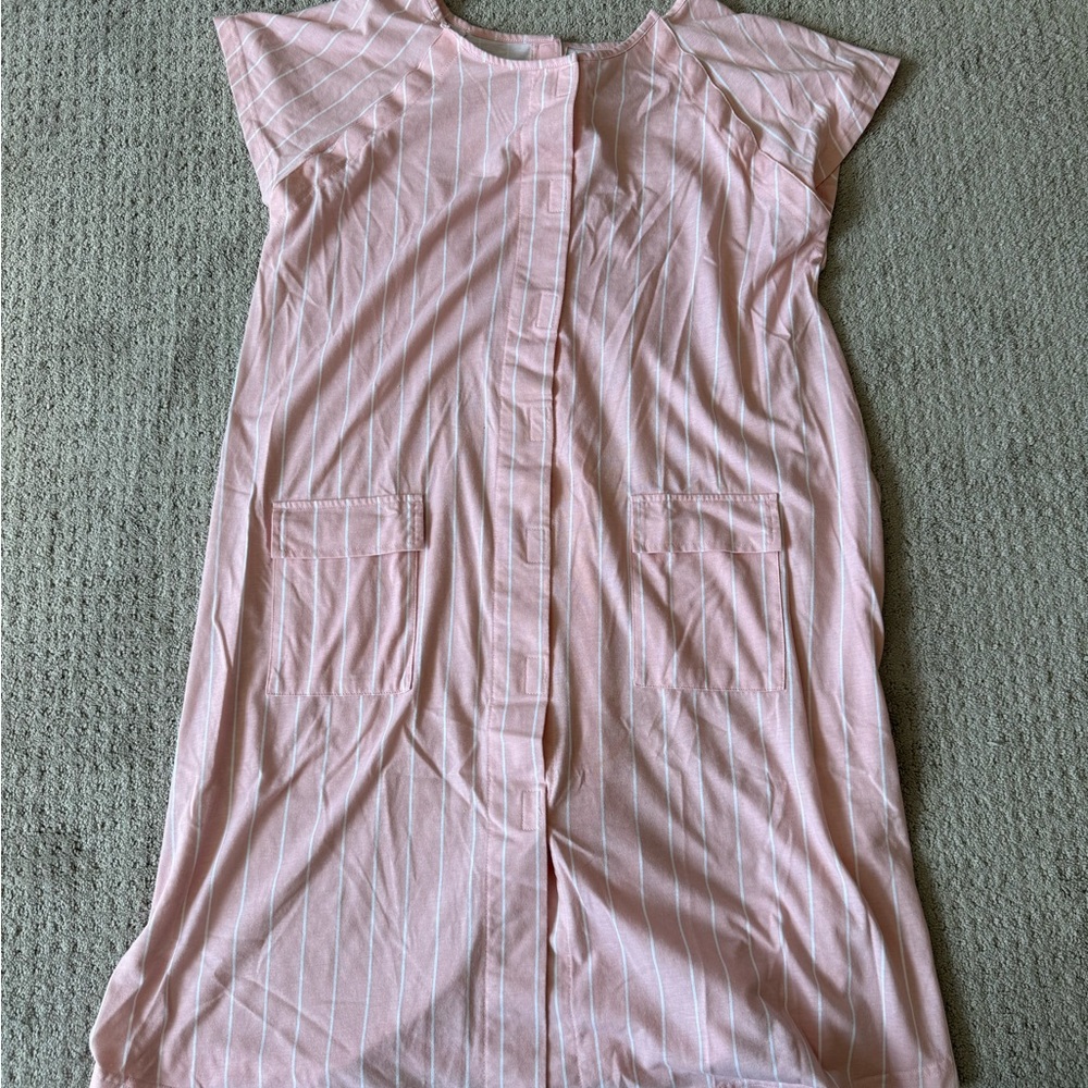 Kindred Bravely universal labor and delivery gown used like new